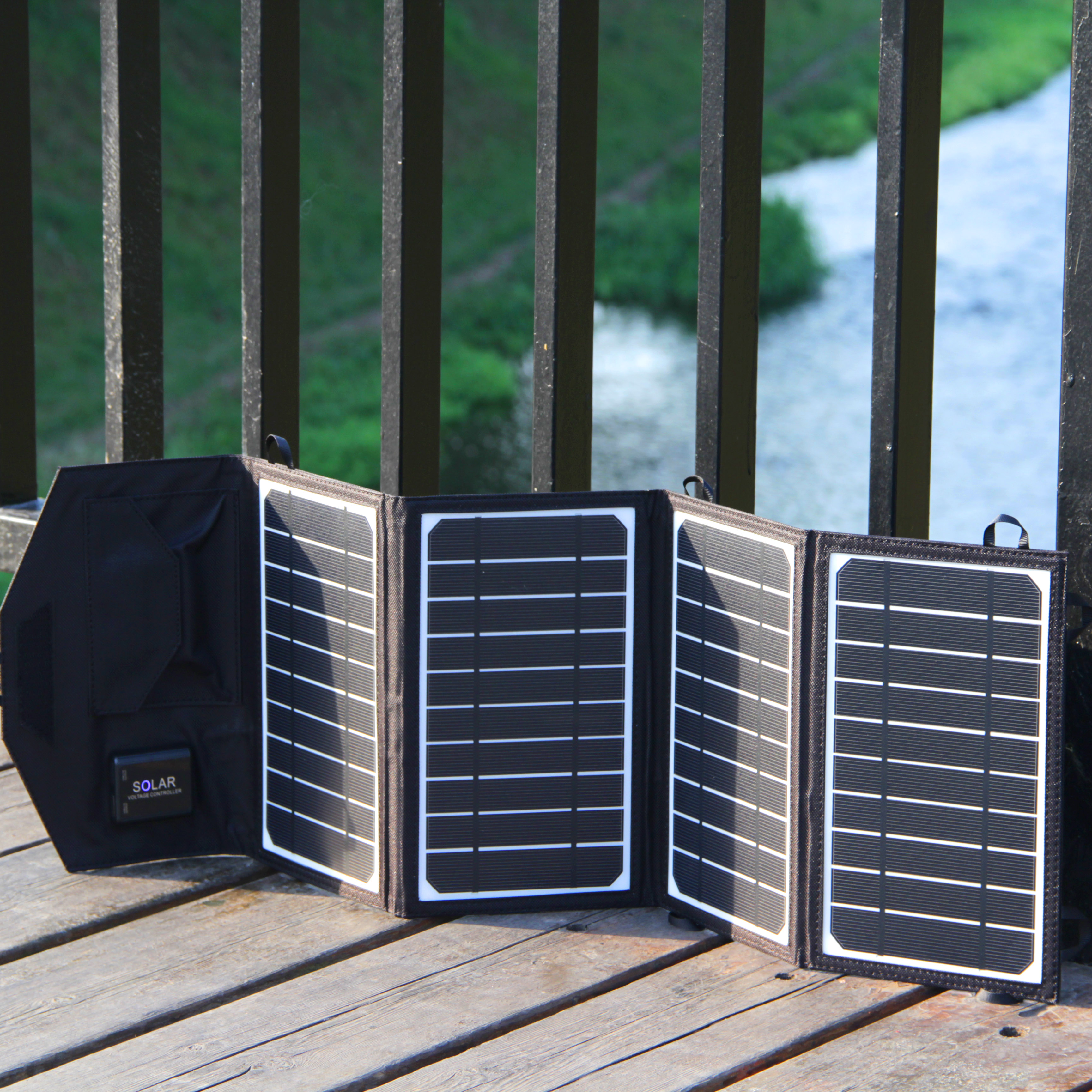 16Watt Foldable solar panel